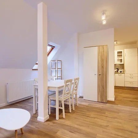 In - Floriana Ξενοδοχείο Στσέτσιν